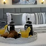 Golden Moments Luxury Stone C Apartmán Mesariá