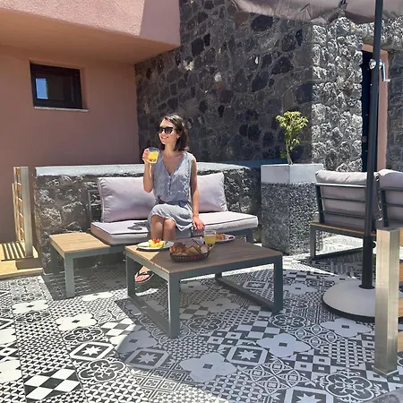 Διαμέρισμα Golden Moments Luxury Stone C *